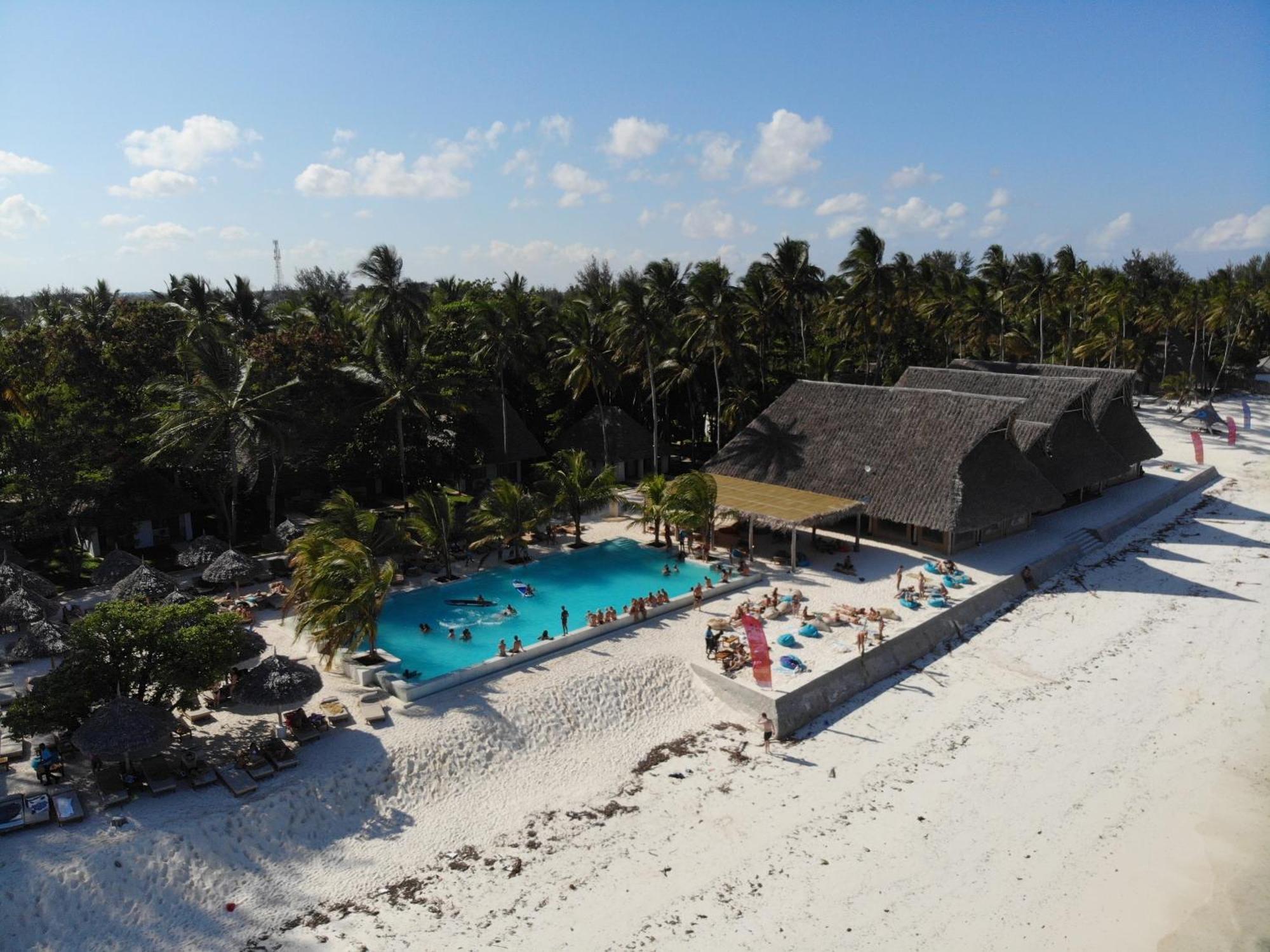 Ndame Paje Hotel Exterior photo