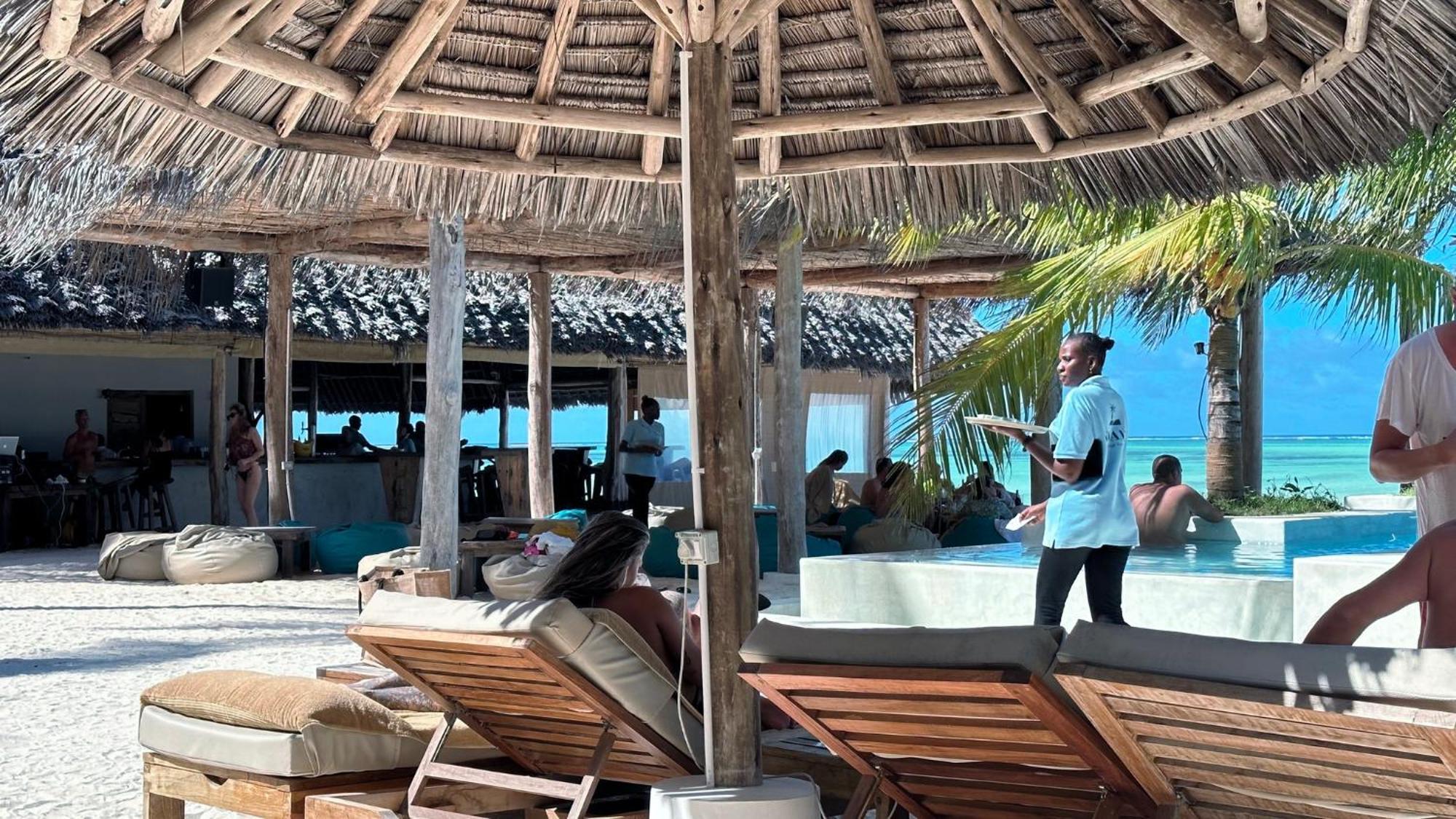 Ndame Paje Hotel Exterior photo